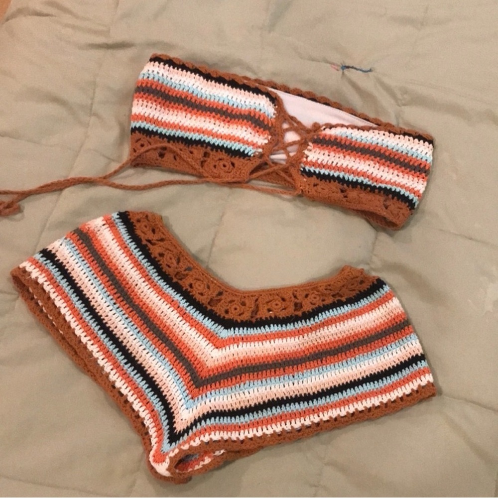 Crochet Two-Piece Tube Top & High-Waist Shorts Set - Rust Stripe - Picture 4 of 6